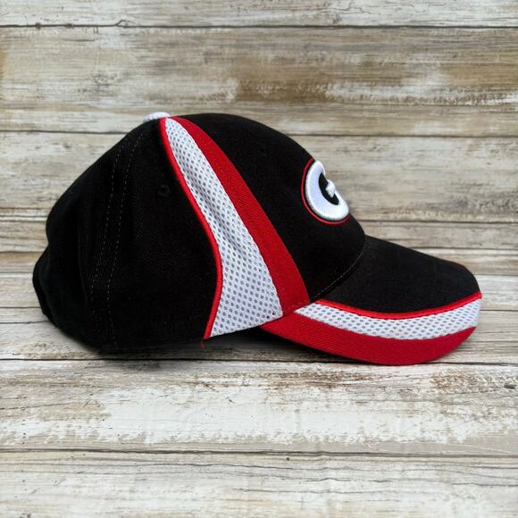 Ga Bulldogs UGA Hat Ball Cap Captivating Headgear Adjustable One Size Black Red - Picture 3 of 9